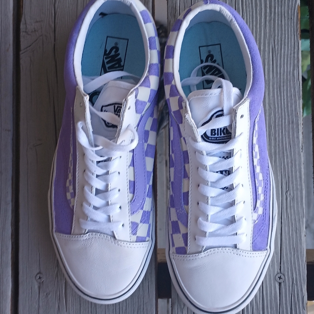 Vans